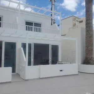 Apartment Atlantic View 2b 2 Bedroom Ground Floor, Complex Featured On A Place In The Sun, Puerto del Carmen (Lanzarote)